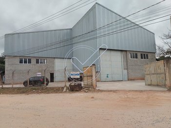 industrial em Avenida Prefeito Severino Alves Filho, Centro - Araçariguama - SP