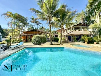 house em Rua das Camélias, Chácara Vale do Rio Cotia - Carapicuíba - SP