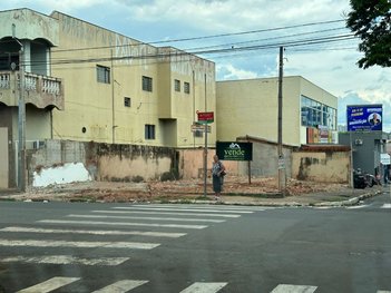 commercial_land_lot em Rua José Maria Miranda, Centro - Sumaré - SP