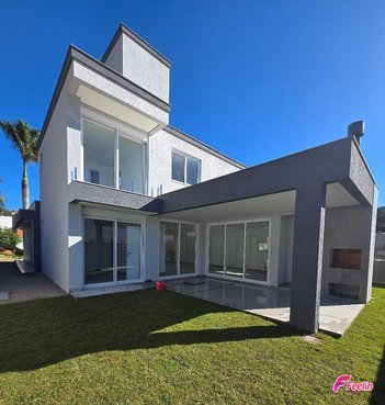 house em Leonel Pereira, Cachoeira do Bom Jesus - Florianópolis - SC