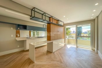 apartment em Rua Roque Calage, Passo da Areia - Porto Alegre - RS