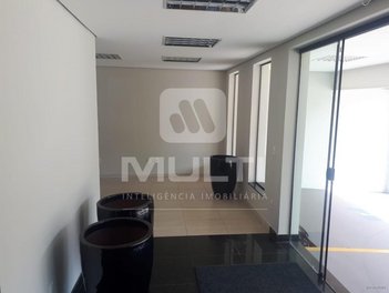 house em Avenida Rondon Pacheco, Cazeca - Uberlândia - MG