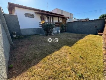 house em Rua Humberto Rosa Teixeira, Santa Amélia - Belo Horizonte - MG