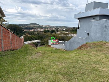 land_lot em Estrada Alfredo Strabello, Vila Omízollo - Louveira - SP