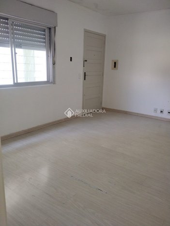 apartment em Rua Lasar Segall, São Sebastião - Porto Alegre - RS