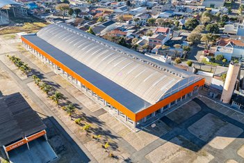 industrial em Rua João Bettega, Portão - Curitiba - PR