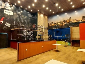 business em Ana Costa, Gonzaga - Santos - SP