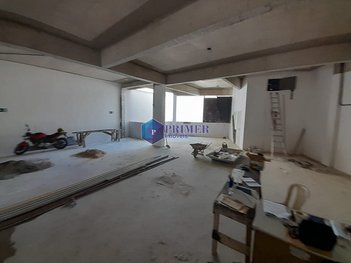 business em do Contorno, Funcionários - Belo Horizonte - MG