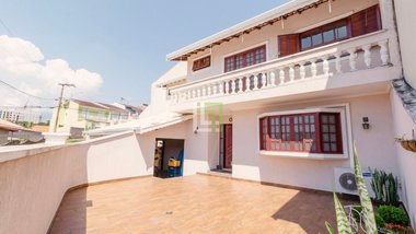 house em Rua Padre Arnaldo dos Santos, Vila Galvão - Jundiaí - SP