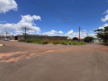land_lot em Rua Carmem Lucia C do A Renno, Renno Park - Santo Antônio da Platina - PR