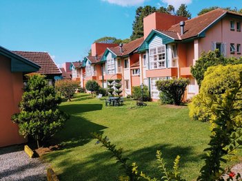 apartment em Rua Alberto Pasqualini, Planalto - Gramado - RS