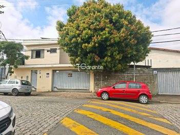 house em Rua José Malozze, Vila Mogilar - Mogi das Cruzes - SP
