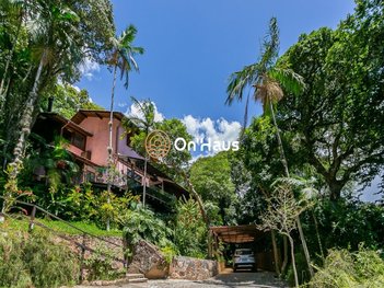 house em Laurindo Januário da Silveira, Lagoa da Conceição - Florianópolis - SC