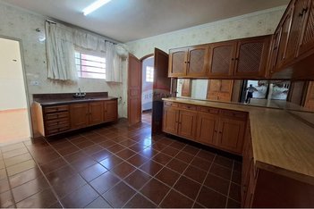 house em Avenida Azevedo Marques, Centro - Aguaí - SP