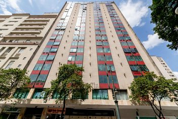 office em Rua Barão do Rio Branco, Centro - Curitiba - PR