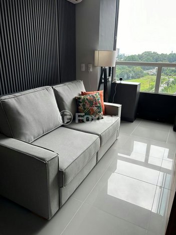 apartment em Rua Irmão Norberto Francisco Rauch, Jardim Carvalho - Porto Alegre - RS