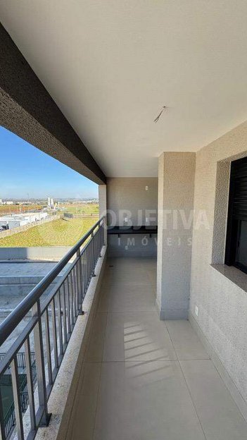 apartment em Avenida Nicomedes Alves dos Santos, Morada da Colina - Uberlândia - MG