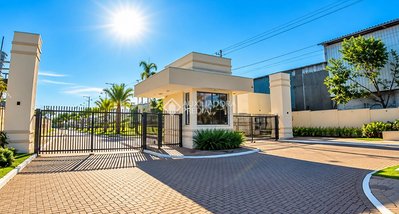 house em Avenida Frederico A Ritter, Distrito Industrial - Cachoeirinha - RS