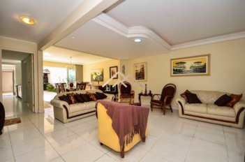 house em Rua Coronel Ary Pinho, Boa Vista - Curitiba - PR