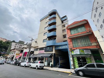 apartment em Rua Coronel Pedro Penteado, Centro - Serra Negra - SP