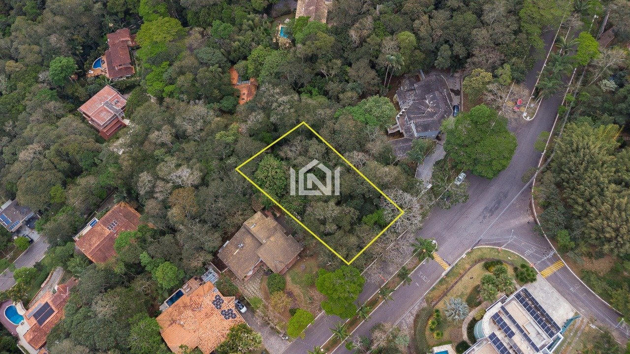 terreno a venda no condominio forest hills