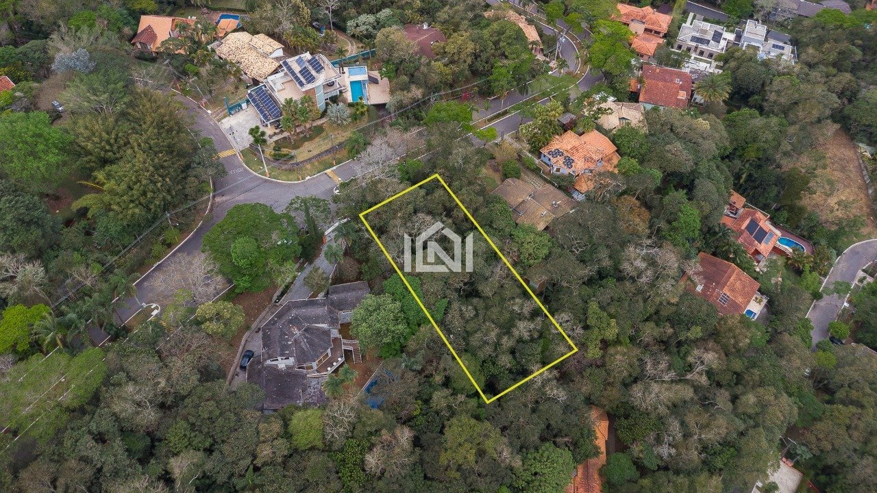 terreno a venda no condominio forest hills