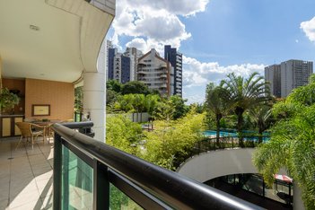 apartment em Rua Doutor Oscar Monteiro de Barros, Vila Suzana - São Paulo - SP