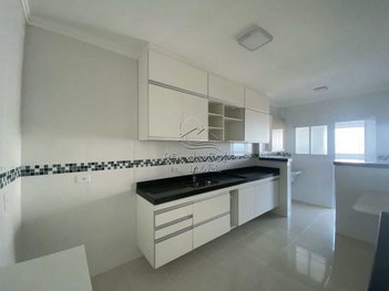 apartment em Rua Thereza de Jesus Monteiro Corralo, Maracanã - Praia Grande - SP