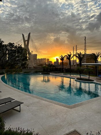 Apartamento em Avenida Duquesa de Goiás, Real Parque - São Paulo - undefined