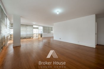apartment em Rua Emílio de Menezes, Santa Cecília - São Paulo - SP