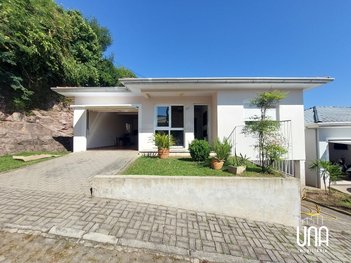 house em Rua Antônio Sperotto, COHAB - Bento Gonçalves - RS