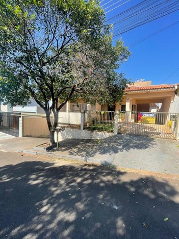 house em Rua Cataguazes, Centro - Astorga - PR