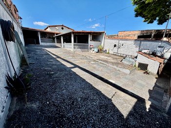 house em Rua Refinaria Gabriel Passos, Petrolândia - Contagem - MG
