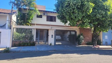house em Rua São Caetano do Sul, Champagnat - Londrina - PR