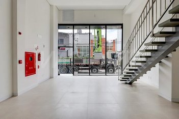 office em Rua Islândia, Santa Regina - Camboriú - SC