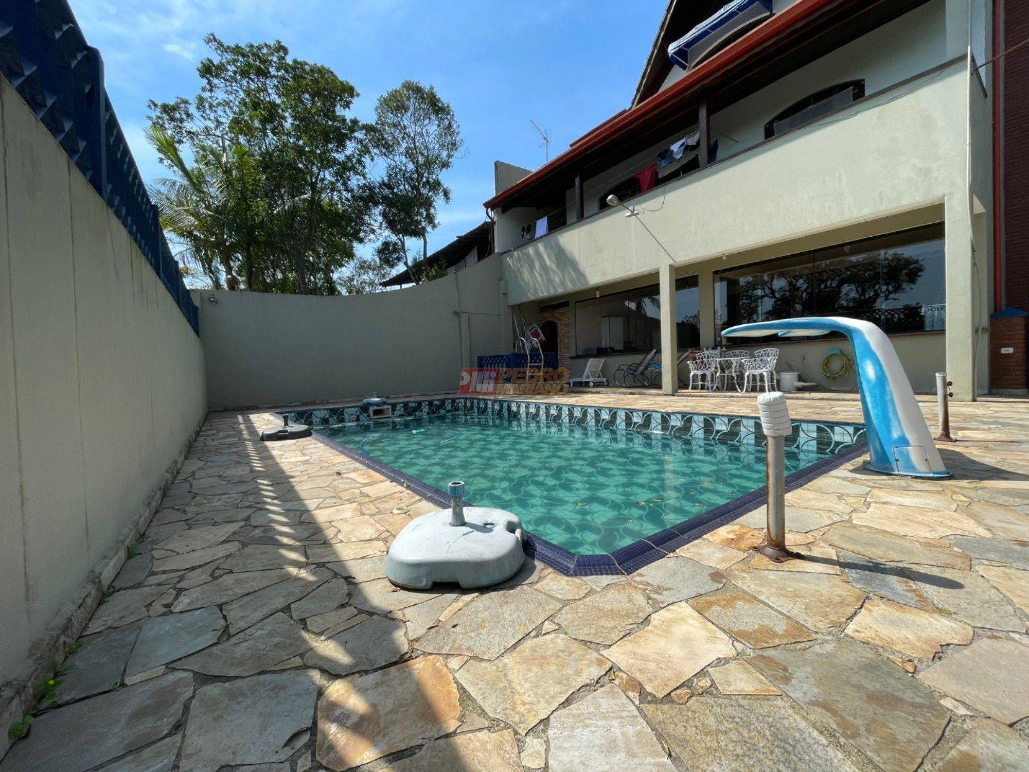 WhatsApp Image 2025-10-06 at 17.52