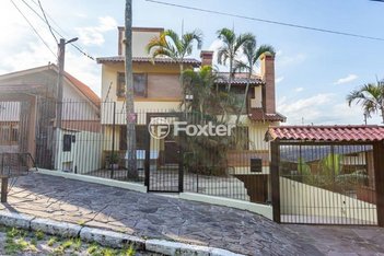 house em Rua Floriano Maya D'Ávila, Teresópolis - Porto Alegre - RS