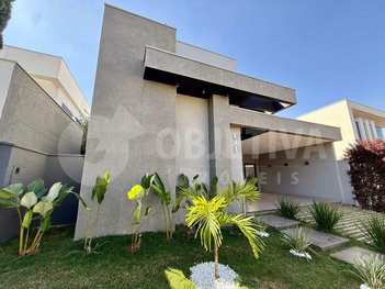 house em Avenida Vereador Carlito Cordeiro, Jardim Botânico - Uberlândia - MG