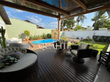 house em Avenida dos Coqueiros, Daniela - Florianópolis - SC