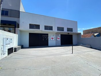 industrial em Rua São Salvador, Vila Ziober - Londrina - PR