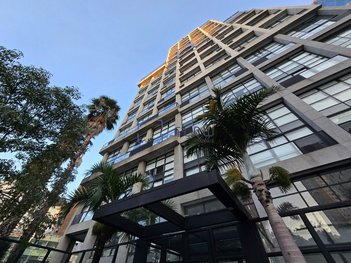 apartment em Rua Doutor Eduardo de Souza Aranha, Vila Nova Conceição - São Paulo - SP