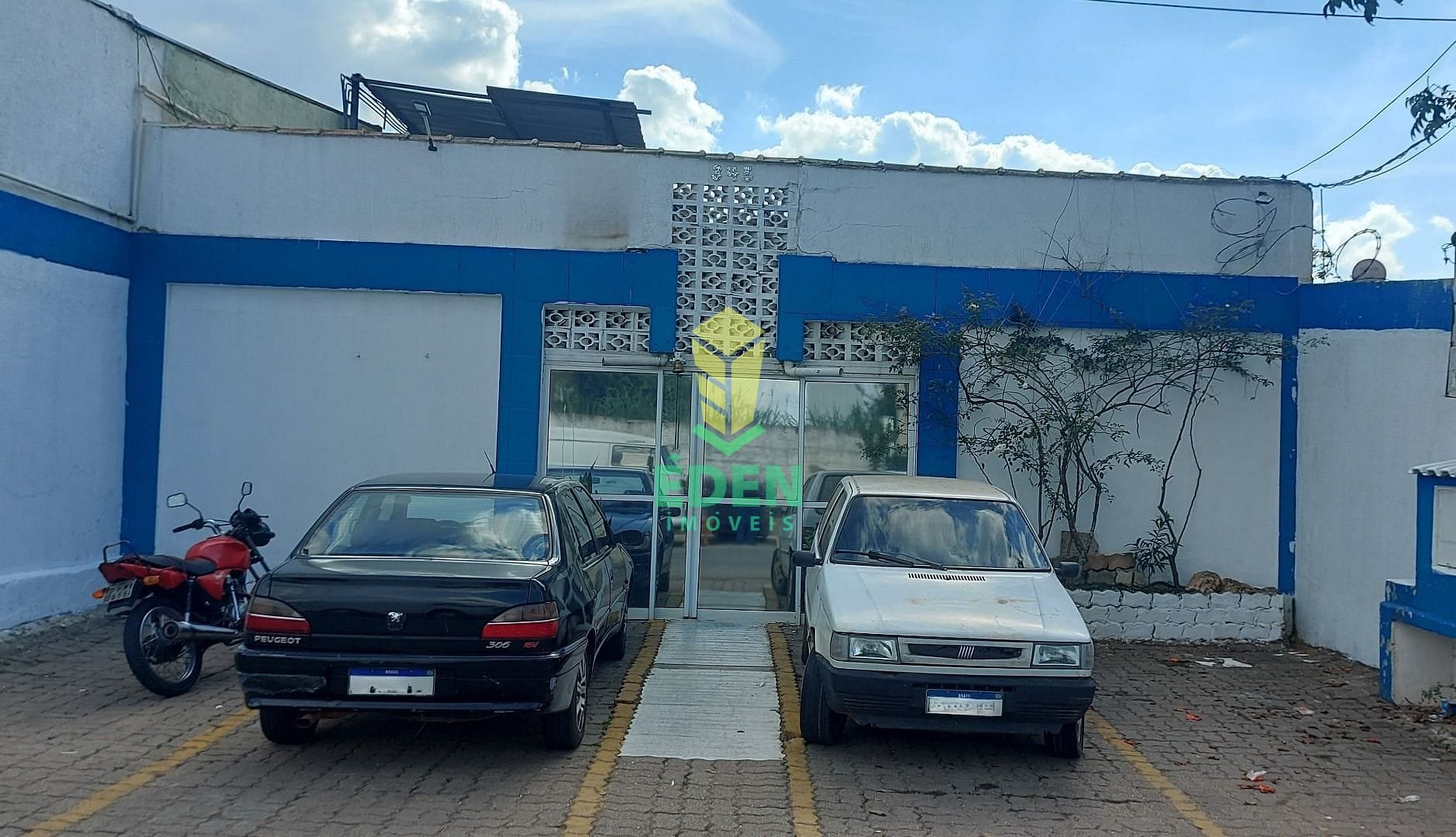 image-0