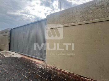 land_lot em Avenida Cesário Alvim, Brasil - Uberlândia - MG