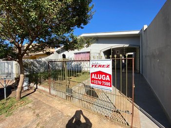 house em Rua Topázio, Waldemar Hauer - Londrina - PR