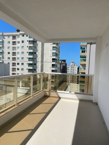 apartment em Rua 254, Meia Praia - Itapema - SC