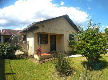 house em Rua Arthur Bernardes, Rio Branco - Campo Bom - RS