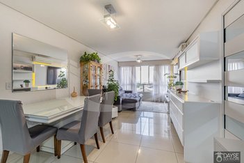 apartment em Rua Ouro Preto, Jardim Floresta - Porto Alegre - RS