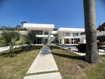 house em Avenida Ourinhos, Residencial Tamboré - Barueri - SP