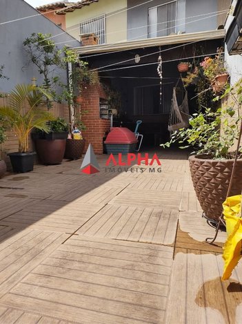 house em Rua Geremias Alves, Parque Duval de Barros - Contagem - MG