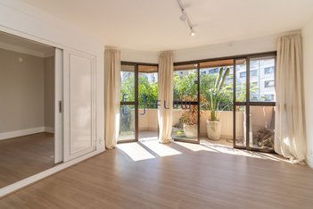 apartment em Rua Visconde de Cachoeira, Vila Nova Conceição - São Paulo - SP